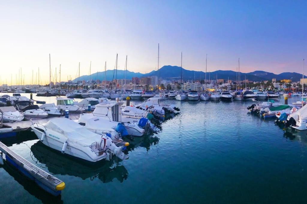 Puerto Marina Luxury 2Bdr Apartment With Sea View Benalmádena Zewnętrze zdjęcie